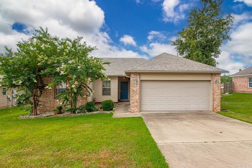 705 Fair Ln, Alexander, AR, 72002-8216 | Card Image