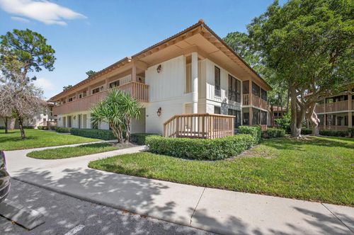 113 Brackenwood Rd, Palm Beach Gardens, FL, 33418-9065 | Card Image