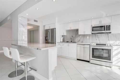 apt-1204-18071 Biscayne Blvd, Aventura, FL, 33160-2512 | Card Image
