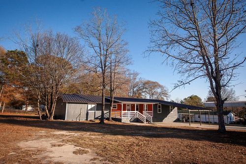 702 Gunsmoke Trl, Phenix City, AL, 36869-6104 | Card Image