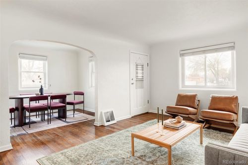 394 S Perry St, Denver, CO, 80219-2555 | Card Image