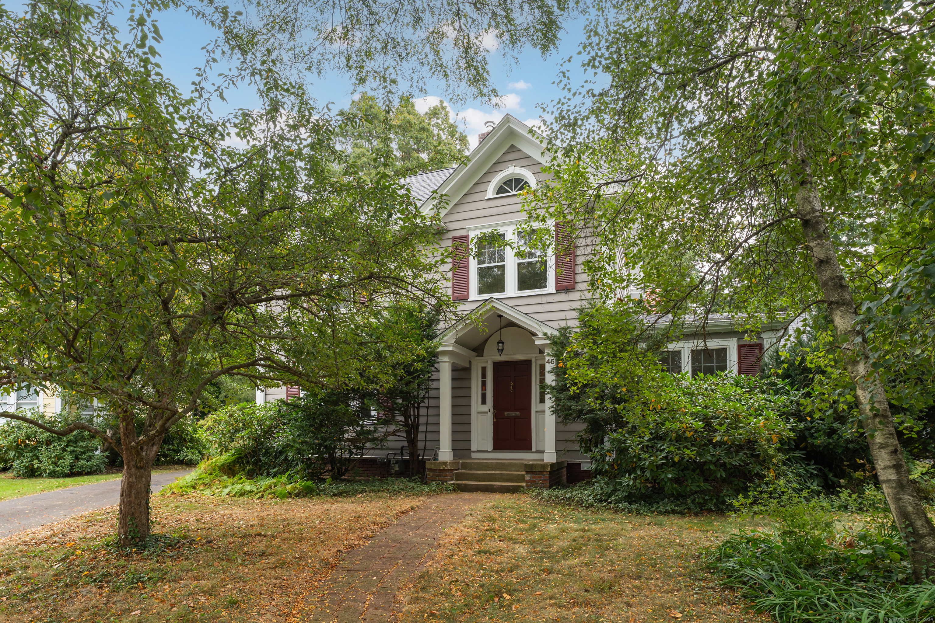 Mountain View Ter, North Haven, CT 06473