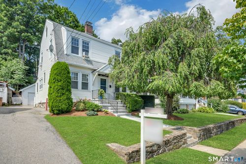 218 Knickerbocker Ave, Stamford, CT, 06907-2008 | Card Image