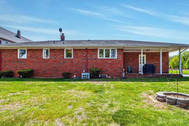 7 E 2 Nd St, House other with 3 bedrooms, 2 bathrooms and null parking in Port Reading NJ | Image 27