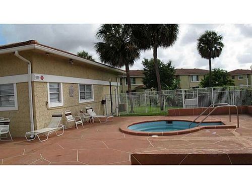 10175-10175 Twin Lakes Dr, Coral Springs, FL, 33071-5365 | Card Image