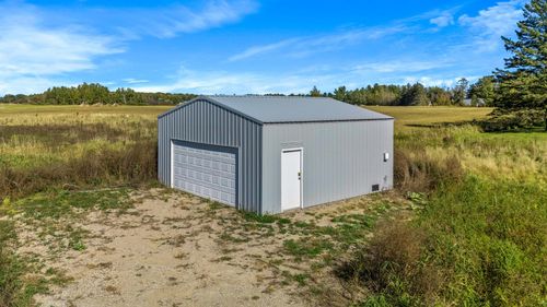 9537 Birchview Rd, Grasston, MN, 55030-5507 | Card Image