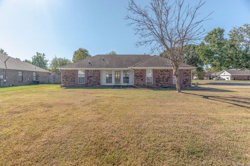 236 Amy Cir, Marion, AR, 72364-3025 | Card Image