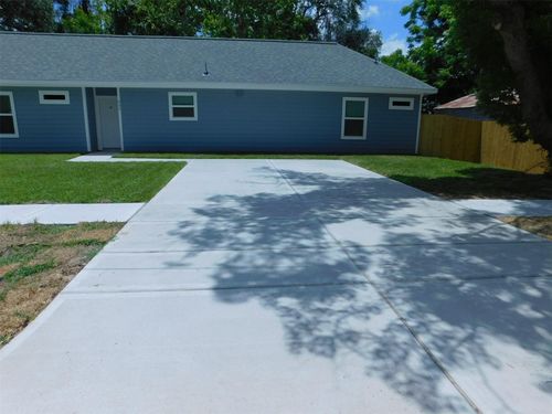 b-904 W Sealy St, Alvin, TX, 77511-2167 | Card Image