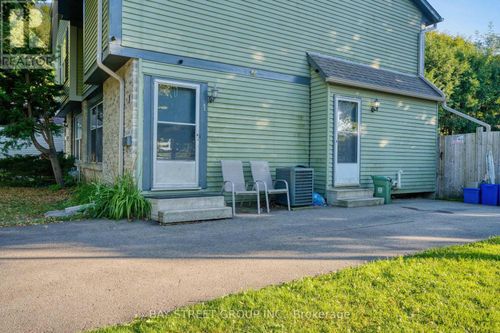 1 Ranchwood Crescent, London North (North F), ON, N5G3A2 | Card Image