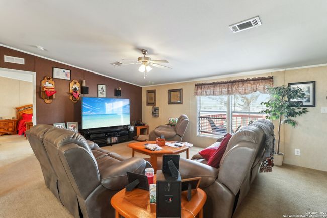 125 Oak Hvn, House other with 6 bedrooms, 4 bathrooms and null parking in Mountain Home TX | Image 6