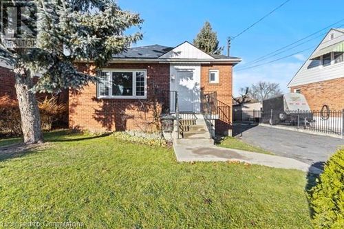 50 W 4th St, Hamilton, ON, L9C3M4 | Card Image