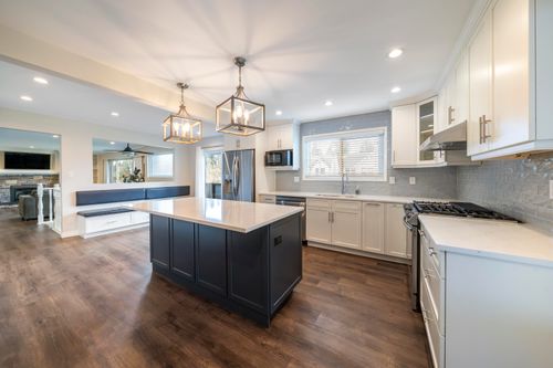 260 54a St, Delta, BC, V4M3J3 | Card Image