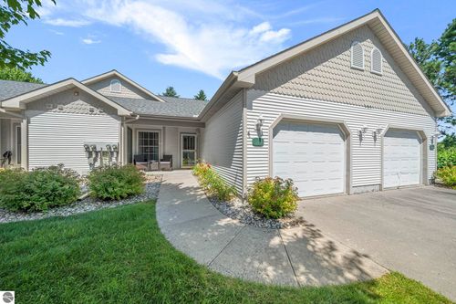 608 Meadowview Ln, Elk Rapids, MI, 49629-9558 | Card Image