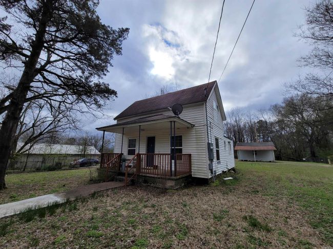 108 Mote, House other with 4 bedrooms, 3 bathrooms and null parking in Hot Springs AR | Image 1