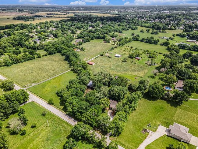 307 Gore Rd, House other with 3 bedrooms, 3 bathrooms and null parking in Raymore MO | Image 29