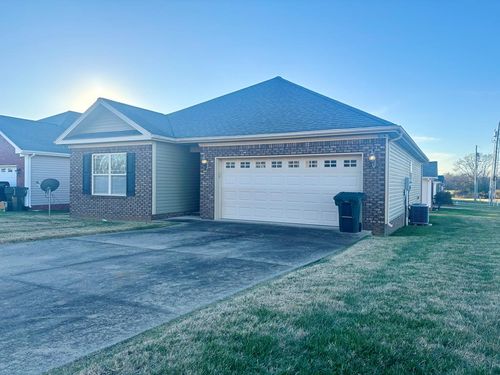 502 Bridle Way, Hopkinsville, KY, 42240-7907 | Card Image
