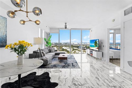 3008-450 Alton, Miami Beach, FL, 33139 | Card Image