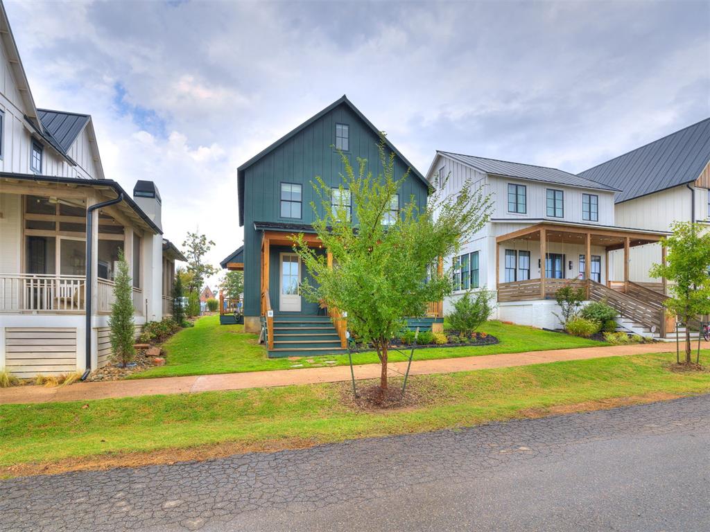 Residential in Carlton Landing 4