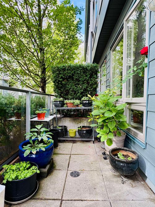 4886 Eldorado Mews, Vancouver, BC, V5R0B1 | Card Image