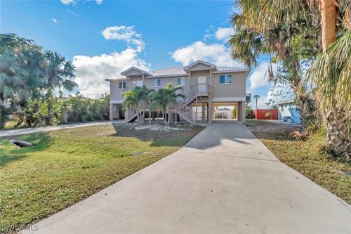 17284/286 Whitewater Court, FORT MYERS BEACH, FL, 33931 | Card Image