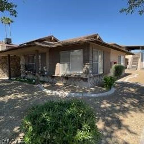 3-2658 Kline Circle, Las Vegas, NV, 89121 | Card Image