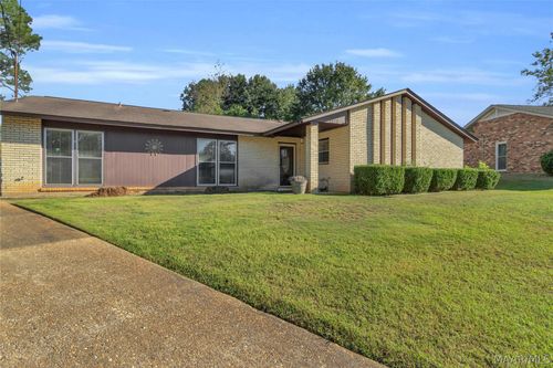 1527 Pine Ridge Ct, Montgomery, AL, 36109-1325 | Card Image