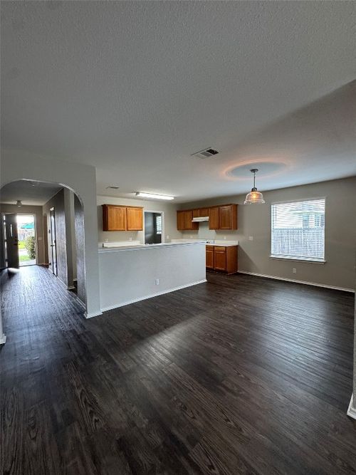 255 Atlantis, Kyle, TX, 78640-5852 | Card Image
