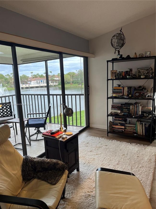 APT-15 - 6001 Se Landing Way, Condo with 2 bedrooms, 2 bathrooms and null parking in Stuart FL | Image 8