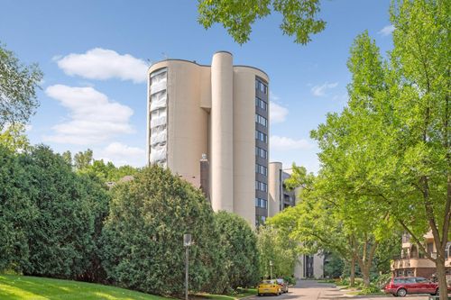 apt-102-3141 Dean Ct, Minneapolis, MN, 55416-4389 | Card Image