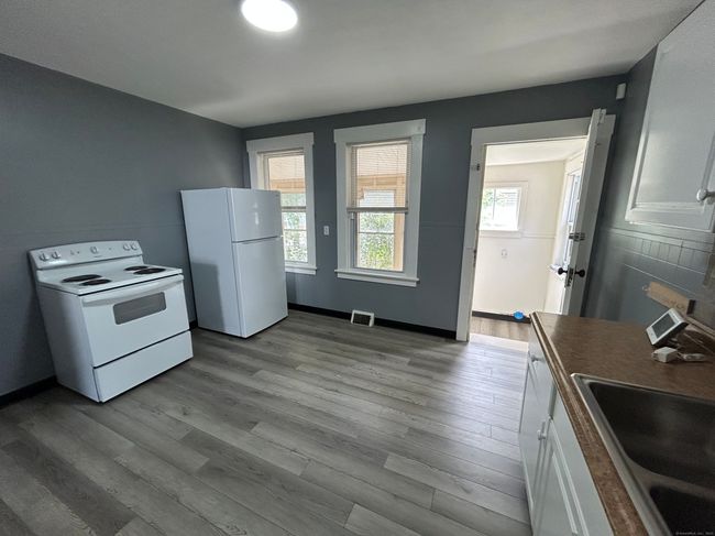 A - 66 Wallace Row, Home with 2 bedrooms, 1 bathrooms and 1 parking in Wallingford CT | Image 15