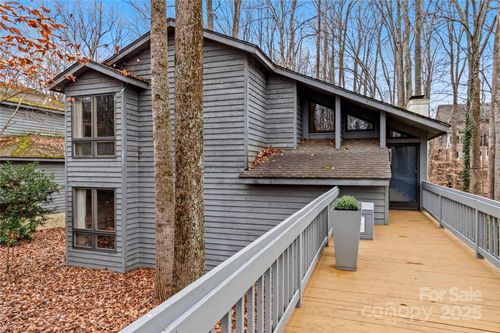 224 Forest Brook Dr, Winston Salem, NC, 27106-4468 | Card Image