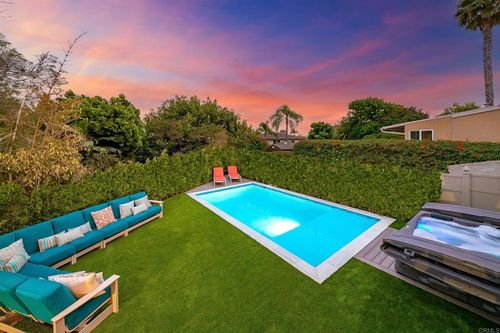 965 Rosecrans St, San Diego, CA, 92106-3016 | Card Image