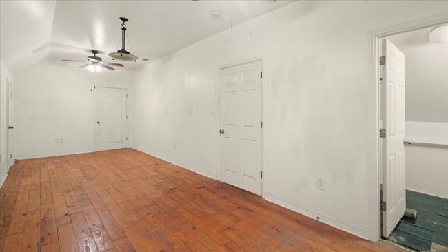 820 E. LAUREL AVE | Image 32