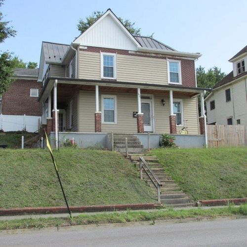 627 Bullitt Ave Se, Roanoke, VA, 24013 | Card Image