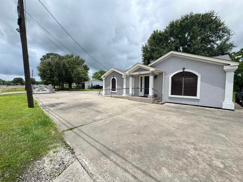 2567 Highway 365, Port Arthur, TX, 77640-1544 | Card Image