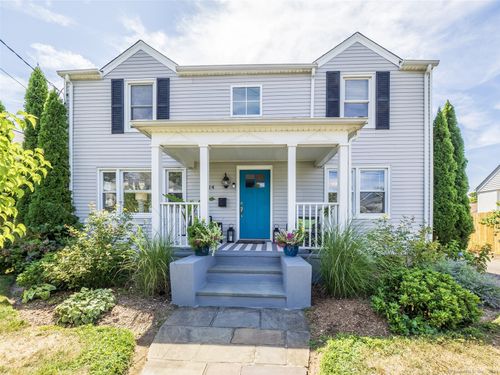 24 Neptune Ave, Norwalk, CT, 06854-4718 | Card Image