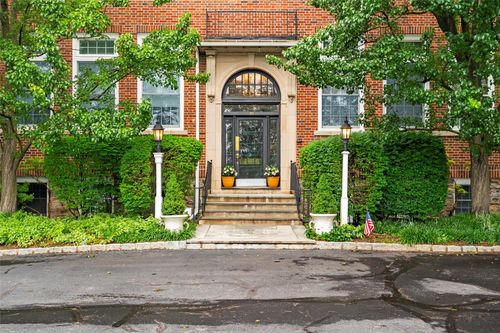apt-2a-20 Whippoorwill Rd E, North Castle, NY, 10504-1457 | Card Image