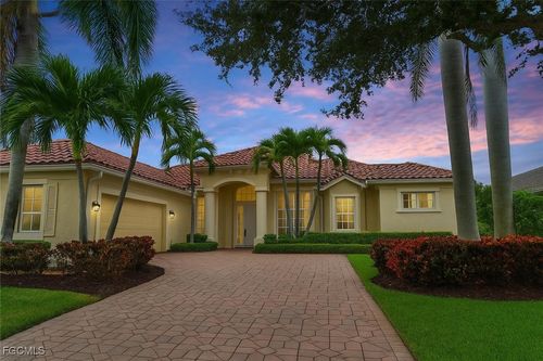18230 Creekside View Dr, FORT MYERS, FL, 33908-4752 | Card Image