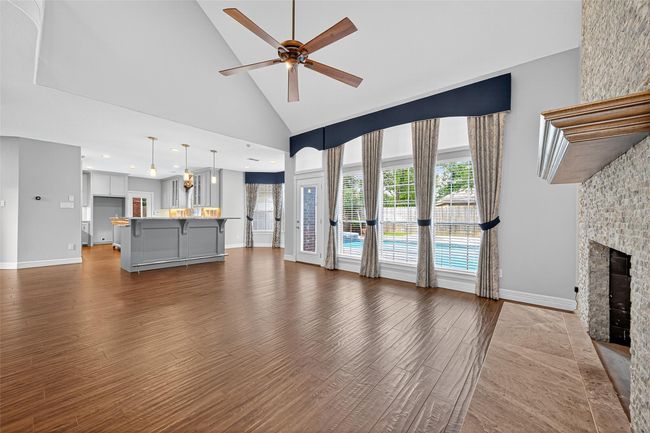 Living Room | Image 13