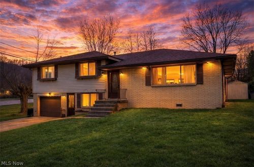 301 Alpine Dr, Toronto, OH, 43964-1967 | Card Image