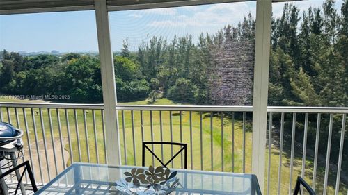 apt-801-3150 N Palm Aire Dr, Pompano Beach, FL, 33069-3847 | Card Image