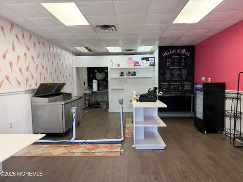 36 Beach Rd, Monmouth Beach, NJ, 07750-1300 | Card Image