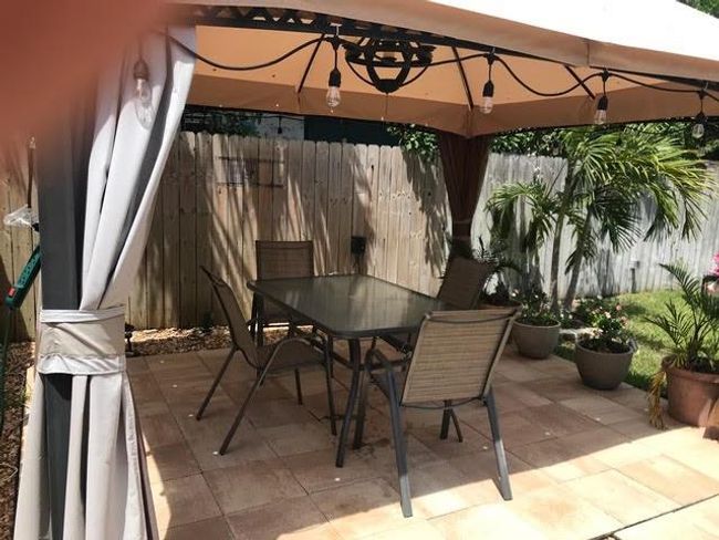 1473 Ne 48 Th St, House other with 3 bedrooms, 2 bathrooms and null parking in Pompano Beach FL | Image 8