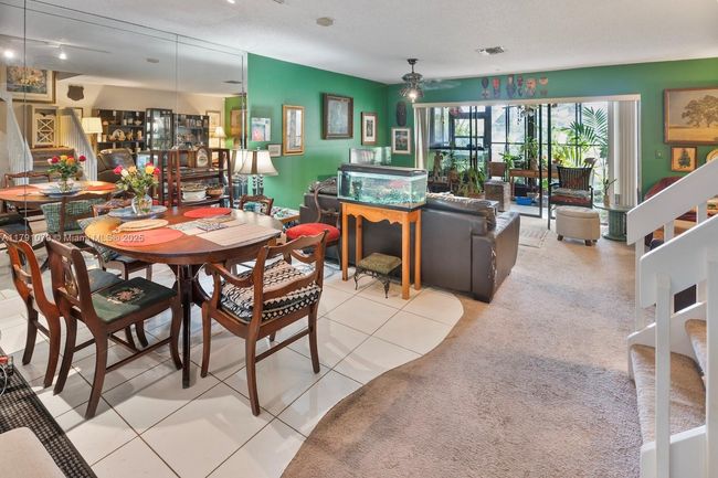 2834 - 3705 Carambola Cir N, Townhouse with 3 bedrooms, 3 bathrooms and null parking in Coconut Creek FL | Image 8