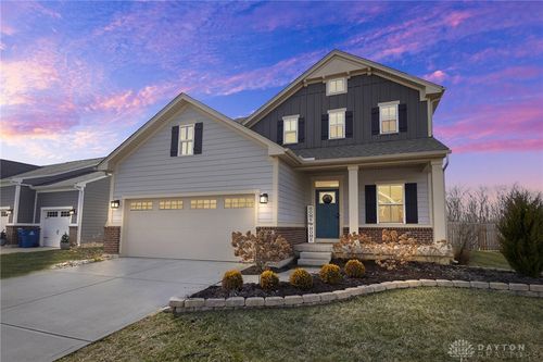 929 Cedar Grove Dr, Tipp City, OH, 45371-7500 | Card Image