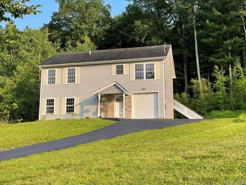 59 Schobl St, Otisville, NY, 10963-2324 | Card Image