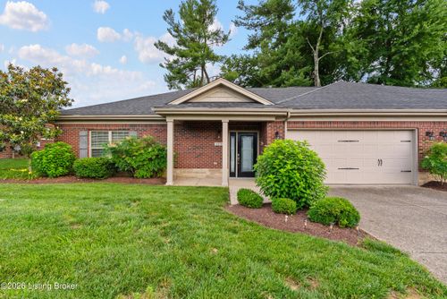 6436 Clover Trace Cir, Louisville, KY, 40216-4082 | Card Image