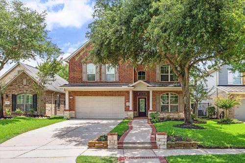 18411 S Raven Shore Dr, Cypress, TX, 77433-2422 | Card Image