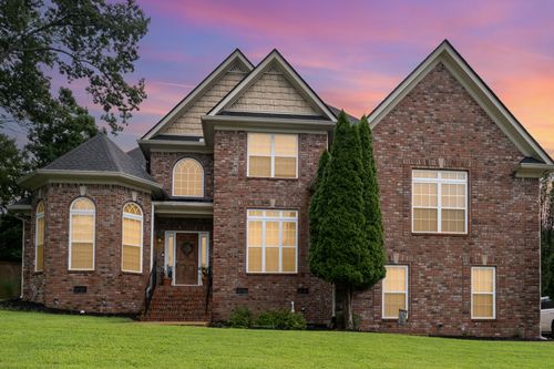 7009 Timber Cove Dr, Mount Juliet, TN, 37122-6468 | Card Image