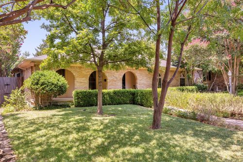 12209 Brookmeadow Ln, Dallas, TX, 75218-1309 | Card Image